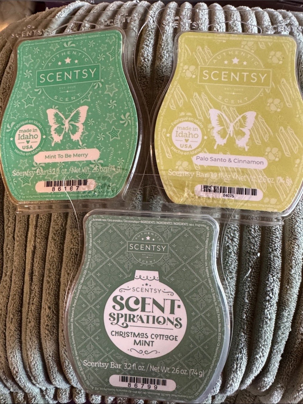 Set of 3 Scentsy Bars - winter/ holiday